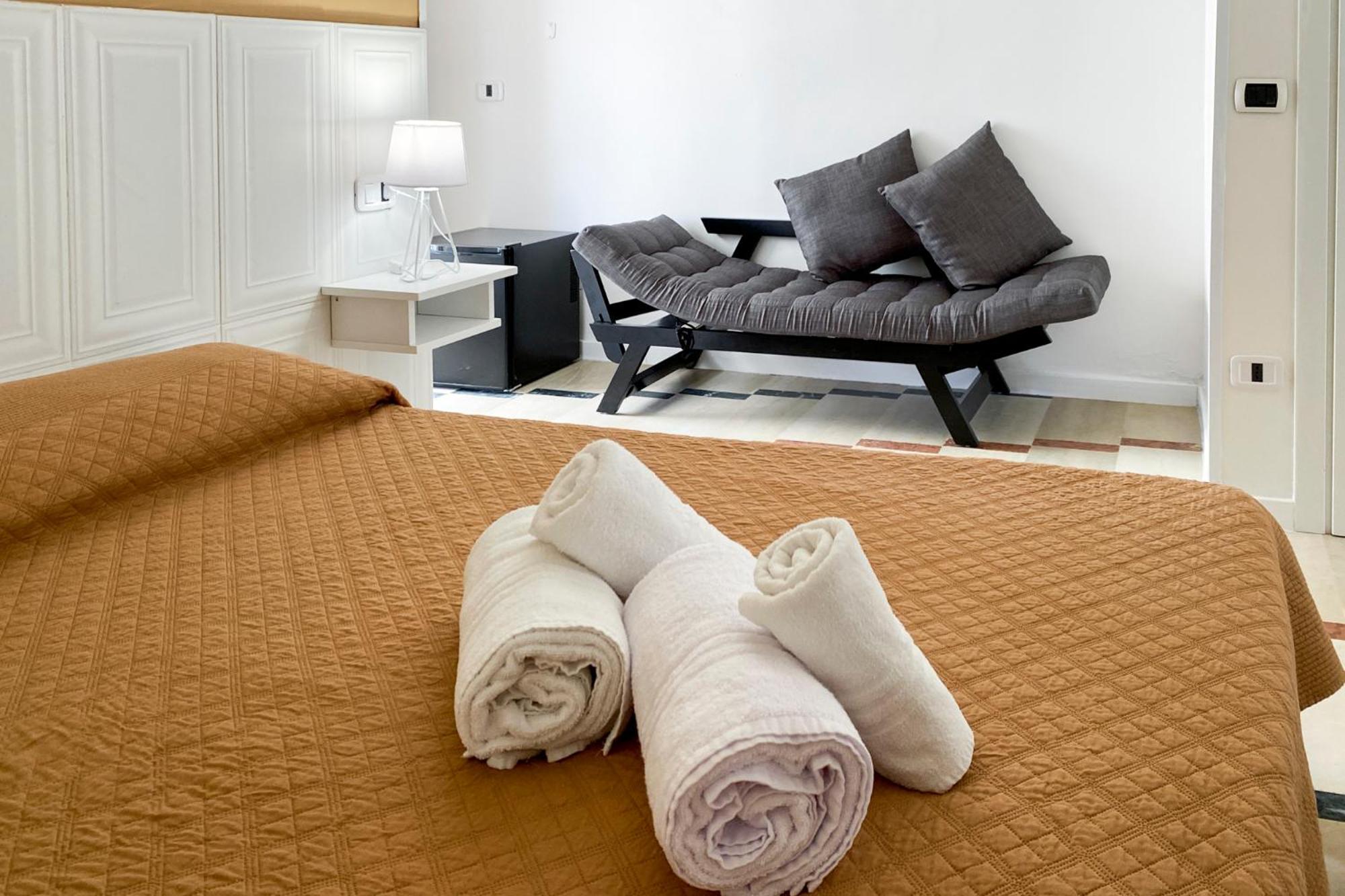 Solaris Paestum Bed & Breakfast Екстериор снимка