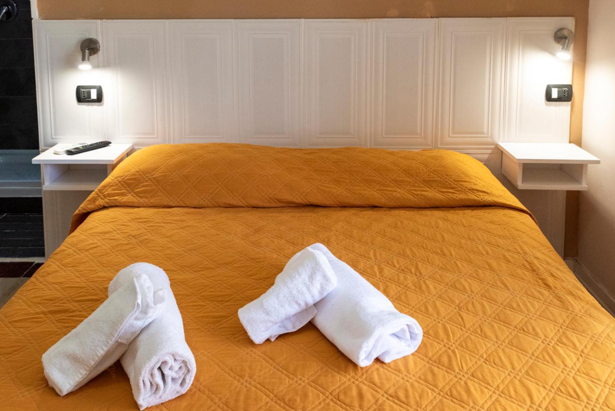 Solaris Paestum Bed & Breakfast Екстериор снимка
