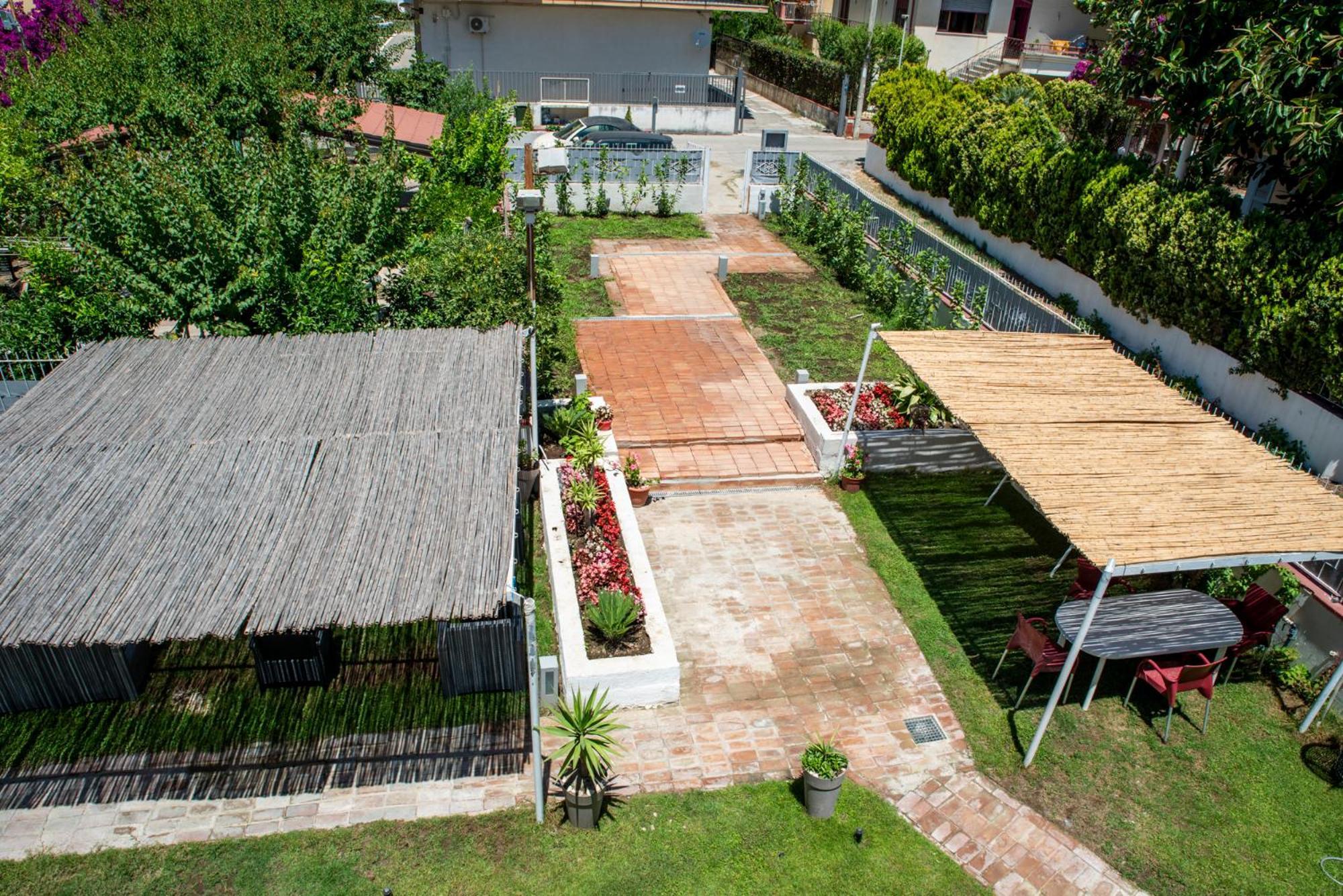 Solaris Paestum Bed & Breakfast Екстериор снимка